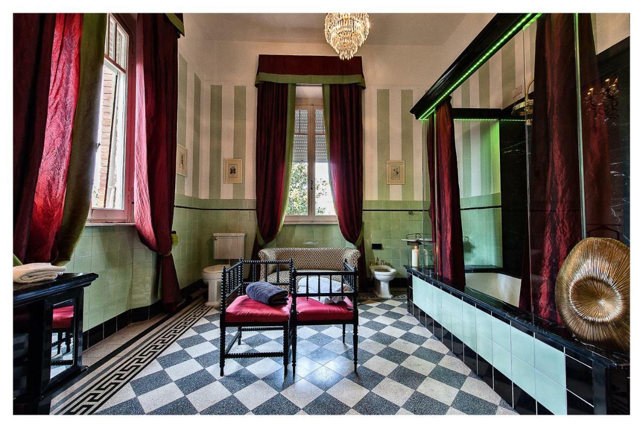 Villa Italy Марина-ді-П'єтразанта Екстер'єр фото